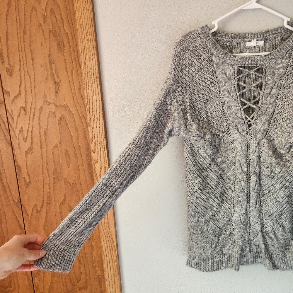 Maurices Sweater - Picture 2 of 8